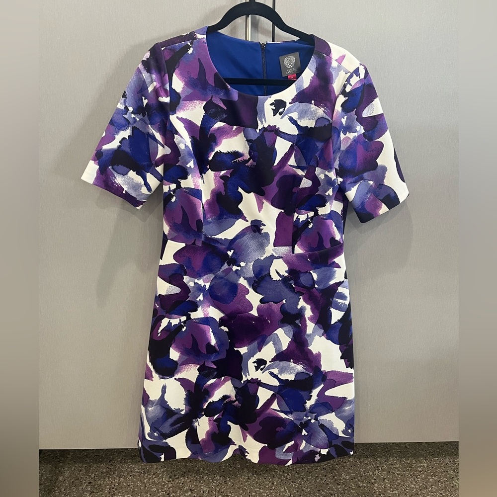 Vince Camuto abstract purple knee length dress with pockets size 14 EUC